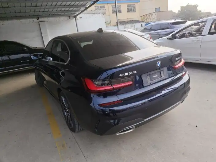 BMW 3 Series 2022 Model 325Li M Sports Set – фото 3