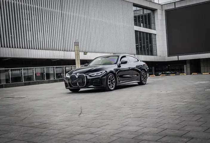 BMW 4 Series 2022 Model 425i M Sports Set – фото 1