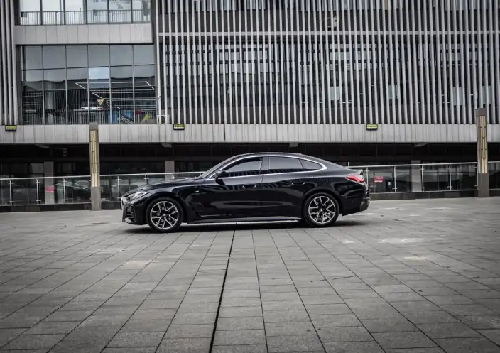 BMW 4 Series 2022 Model 425i M Sports Set – фото 4