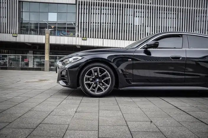 BMW 4 Series 2022 Model 425i M Sports Set – фото 9