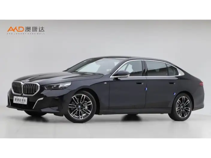 BMW 5 Series 2024 Model 530Li Leading Model M Sports Set – фото 1