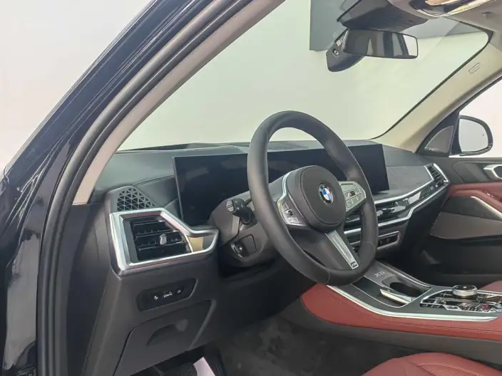 BMW X5 2023 Model xDrive30Li Exclusive Model M Sports Night Set – фото 10