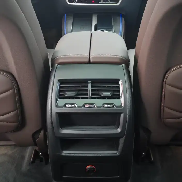BMW X5 2025 Model xDrive30Li Exclusive Model M Sports Night Set – фото 6