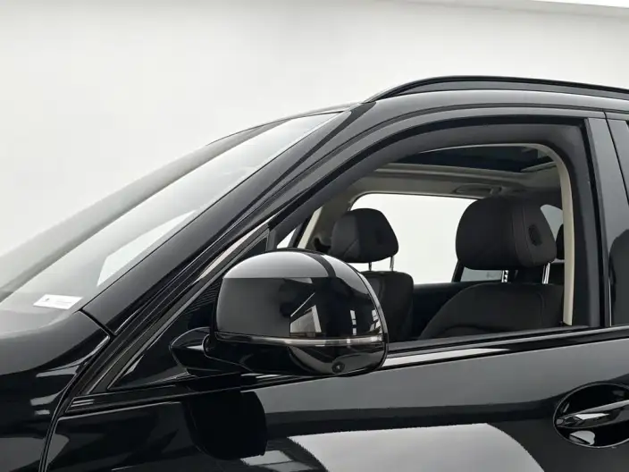 BMW X5 2025 Model xDrive30Li Exclusive Model M Sports Night Set – фото 8