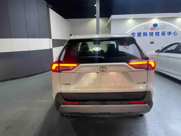 Toyota RAV4 2022 Model 2.0L CVT 2WD Fashion edition – фото 4