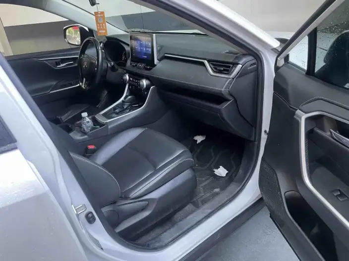 Toyota RAV4 2022 Model 2.0L CVT 2WD Fashion edition – фото 5