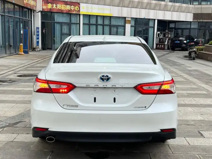 Toyota Camry 2021 Model Hybrid 2.5HGVP Leading version – фото 5