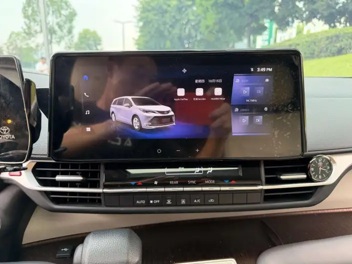 Toyota Sienna 2024 Model Hybrid 2.5L Comfort Edition – фото 6