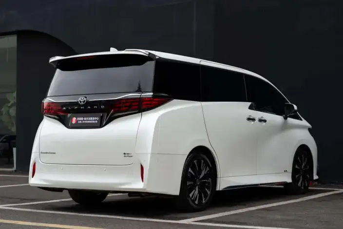 Elfa 2023 Model 2.5L Intelligent Hybrid 4WD Premium – фото 6