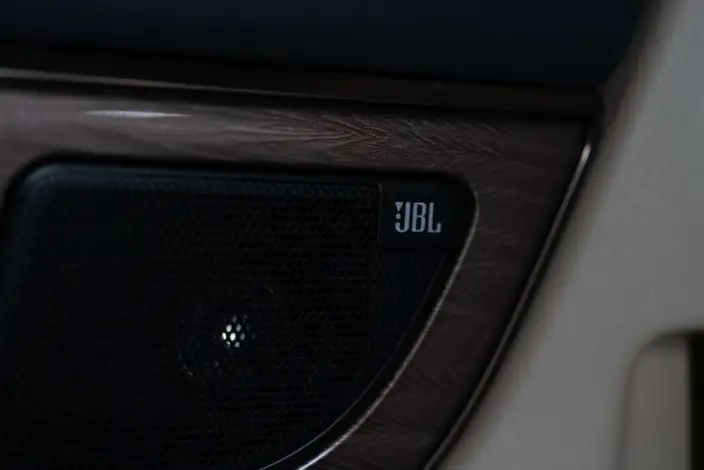 Elfa 2023 Model 2.5L Intelligent Hybrid 4WD Premium – фото 9