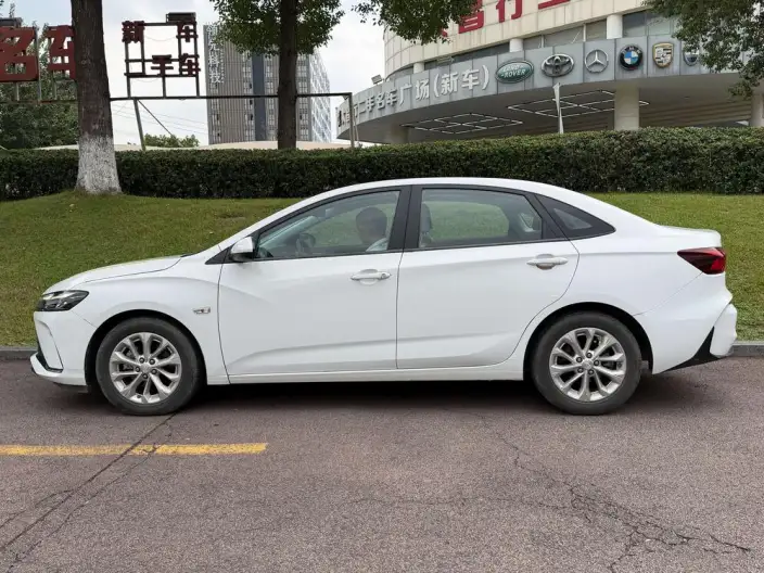 Chevrolet Corolla 2023 Model 1.5L DCT Yuexiang Edition – фото 3