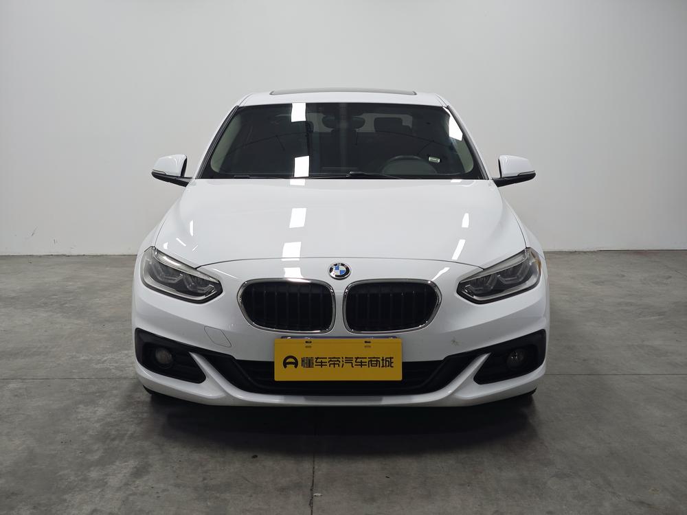 BMW 1 Series 2018 комплектация 118i Sport Sport