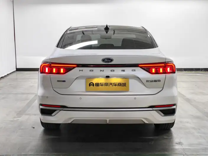 Ford Mondeo 2022 Model Facelift EcoBoost 245 Luxury Model – фото 6