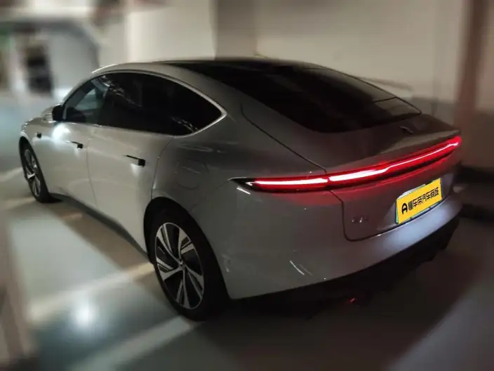 NIO ET5 2024 Model 75kWh – фото 4