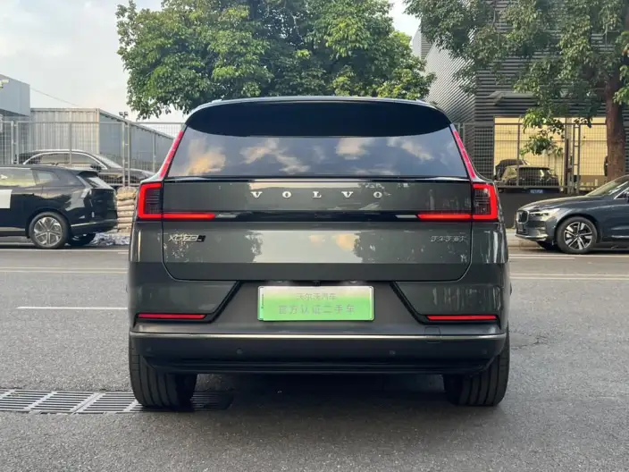 Volvo XC70 2026 Model 4WD Ultra-long Endurance Plus – фото 4