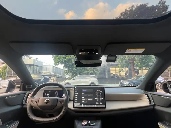 Volvo XC70 2026 Model 4WD Ultra-long Endurance Plus – фото 9