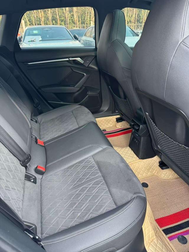 Audi A3 2021 Sportback 35 TFSI Luxury Sport – фото 30