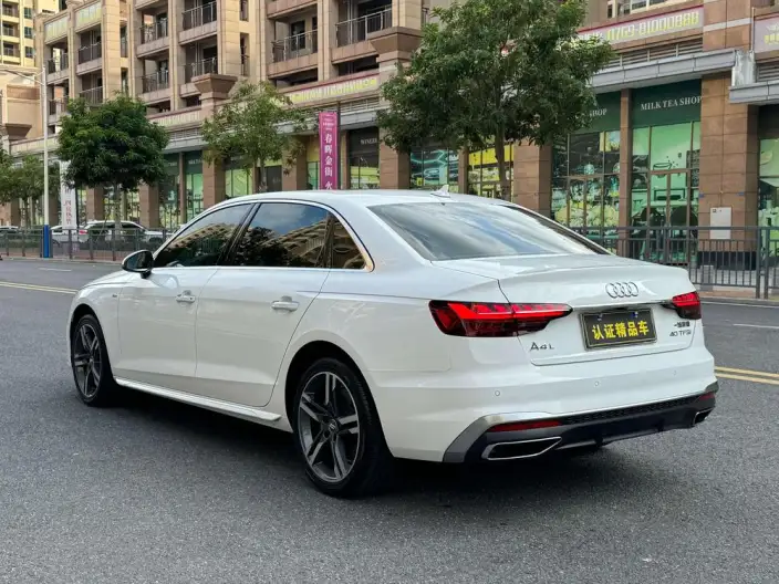 Audi A4 L 2022 Model 40 TFSI Luxury Dynamic Model – фото 5