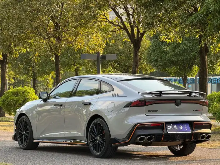 Changan UNI-V 2022 Model 1.5T Sports Edition – фото 4