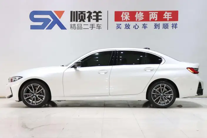 BMW 3 Series 2023 Model 325Li M Sports Set – фото 4