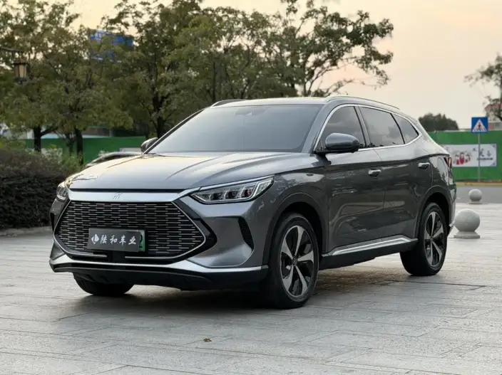 BYD Song PLUS DM 2021 Model DM-i 110KM 2WD Flagship PLUS 5G Edition – фото 1