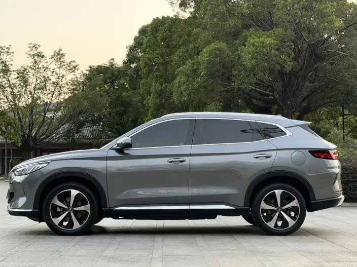 BYD Song PLUS DM 2021 Model DM-i 110KM 2WD Flagship PLUS 5G Edition – фото 4