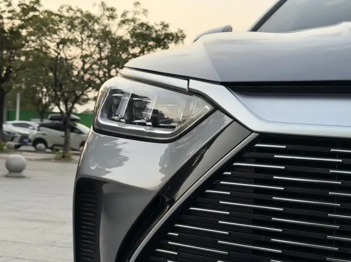 BYD Song PLUS DM 2021 Model DM-i 110KM 2WD Flagship PLUS 5G Edition – фото 8
