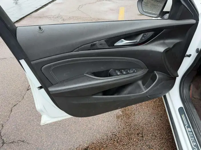 Buick Regal 2024 Model 25T Chao Xiang Edition – фото 6