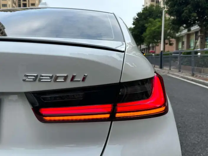 BMW 3 Series 2023 Model 320Li M Sports Set – фото 9