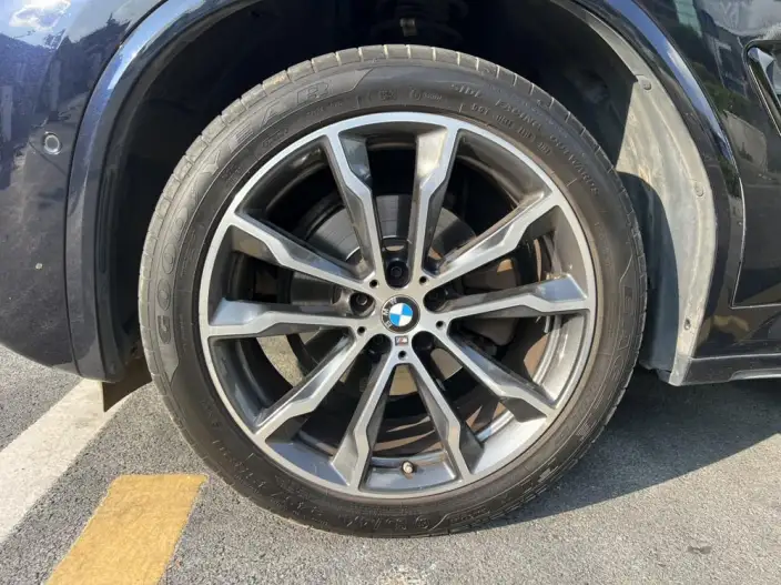 BMW X3 2023 Model xDrive30i Leading Model M Night Set – фото 10