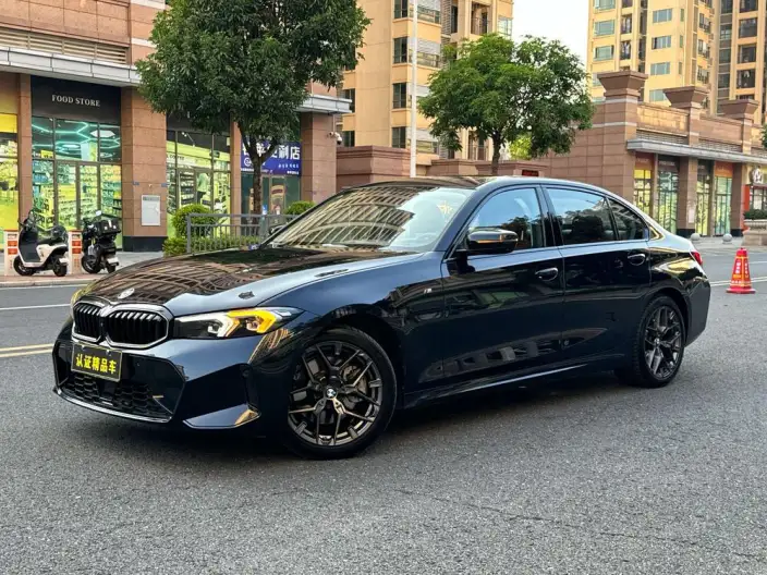 BMW 3 Series 2025 Model 330Li M Sports Night Set – фото 1