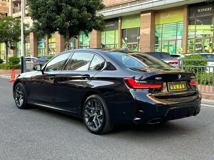 BMW 3 Series 2025 Model 330Li M Sports Night Set – фото 5