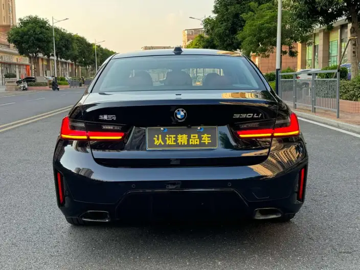 BMW 3 Series 2025 Model 330Li M Sports Night Set – фото 6