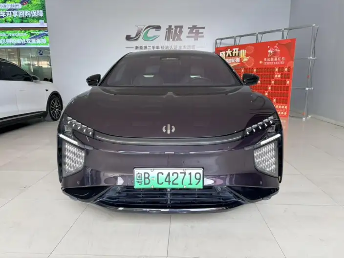 HiPhi X 2021 Model Ultimate Edition 6 seat