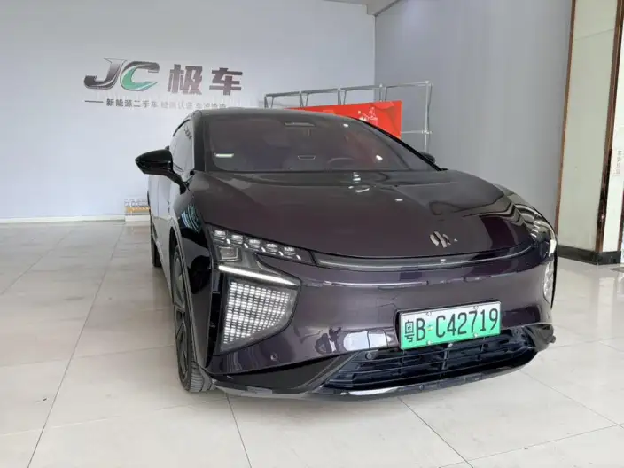HiPhi X 2021 Model Ultimate Edition 6 seat
