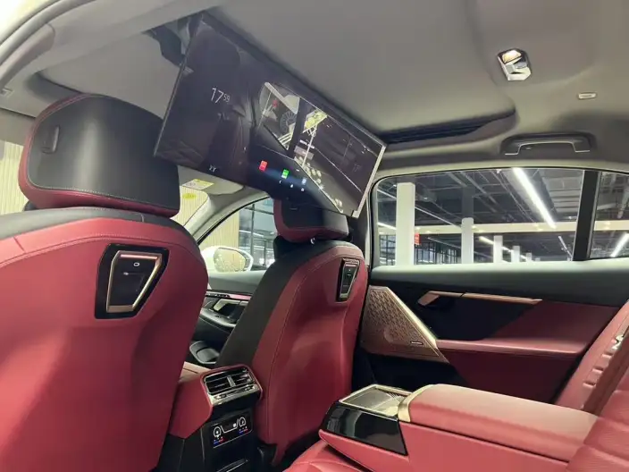 BMW 5 Series 2025 Model Facelift 530Li Exclusive Model M Sports Set – фото 7