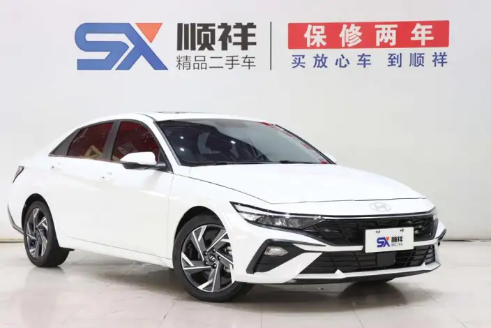 Hyundai Ioniq 2023 Model 1.5L CVT GLX Elite Edition – фото 3