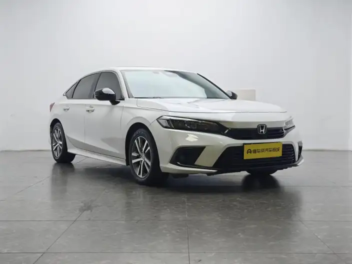 Honda Civic 2022 Model 240TURBO CVT Dynamic Edition – фото 3