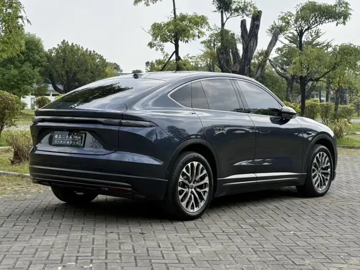 NIO EC6 2023 Model 75kWh – фото 6