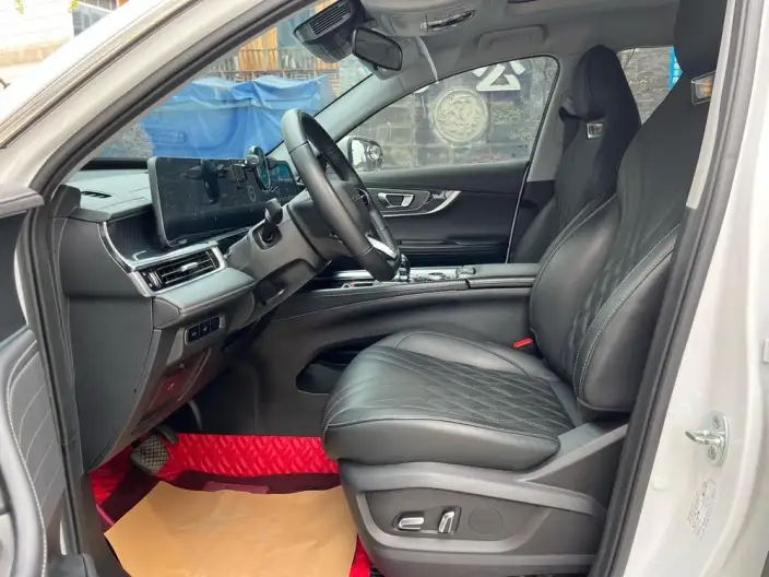 Chery Tiggo 7 PLUS 2023 Model 1.6TGDI DCT Noble Model – фото 8