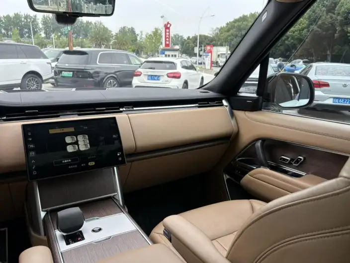 Range Rover 2024 Model 3.0 L6 360PS Shengshi Edition – фото 6