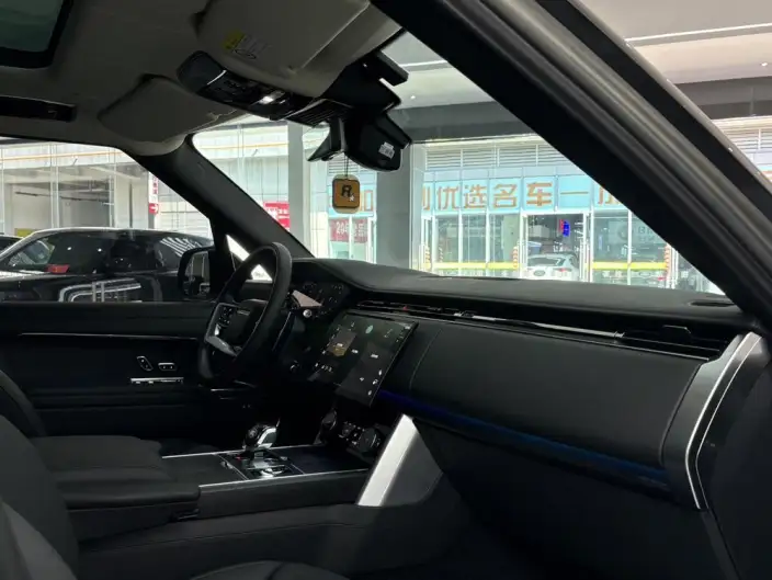 Range Rover 2023 Model 4.4 V8 530PS First Edition Edition – фото 10
