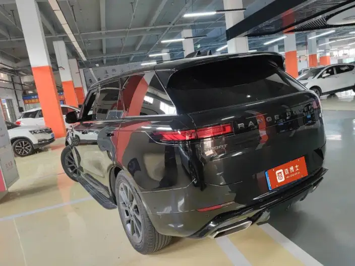 Range Rover Sport 2024 Model 400PS DYNAMIC SE – фото 3