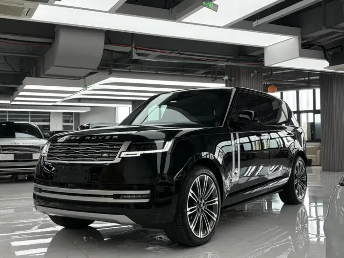 Range Rover 2026 Model 3.0 L6 400PS AB Long axis Edition – фото 1