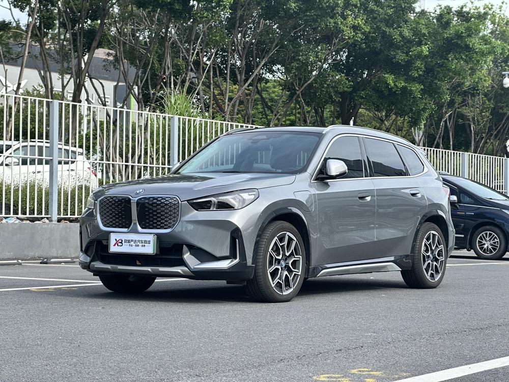 BMW iX 1 2023 xDrive30L X Design Package