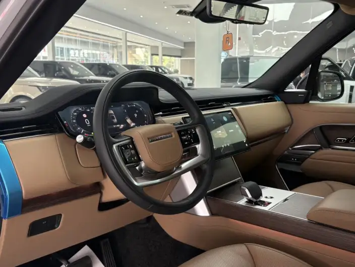 Range Rover 2025 Model 3.0 L6 400PS Shengshi Extended Edition – фото 7