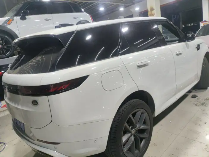 Range Rover Sport 2025 Model 400PS DYNAMIC SE – фото 4