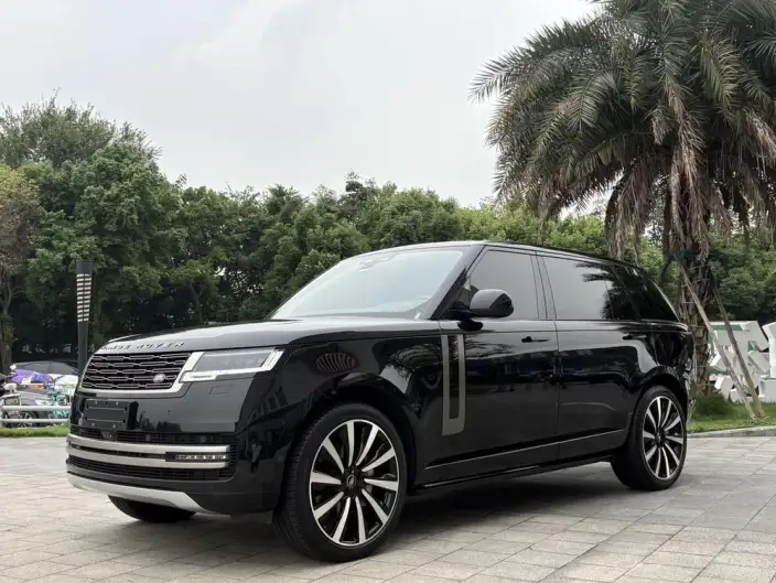 Range Rover 2024 Model 3.0 L6 400PS Shengshi Extended Edition 7 seat – фото 1