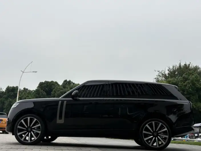 Range Rover 2024 Model 3.0 L6 400PS Shengshi Extended Edition 7 seat – фото 3