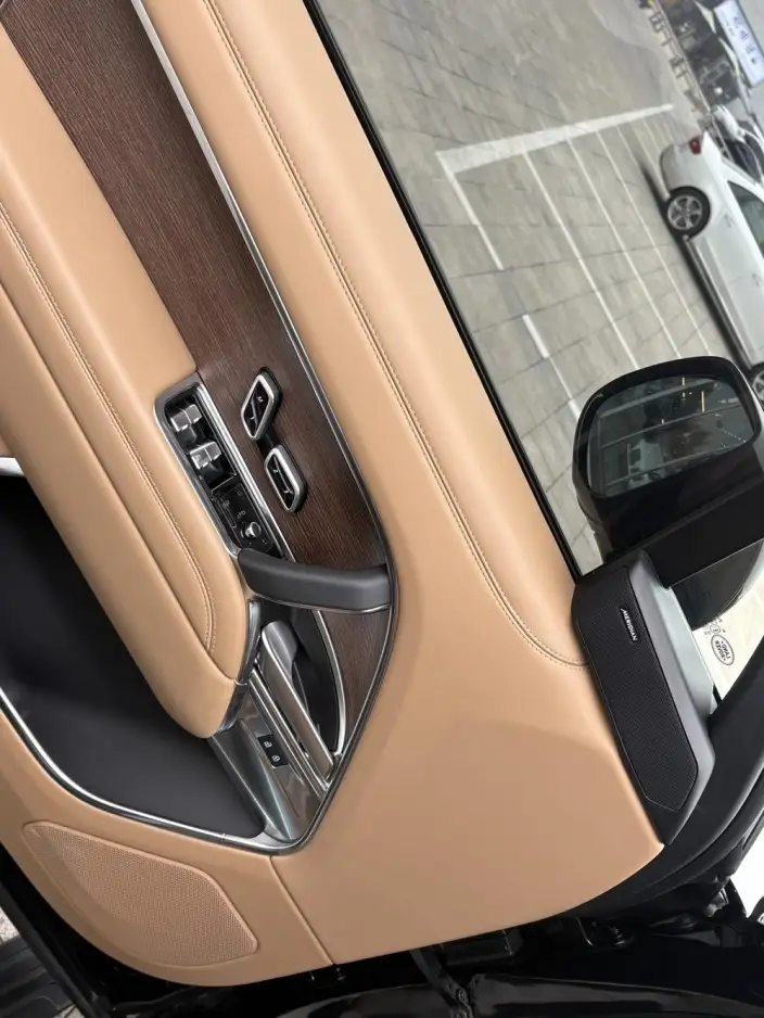 Range Rover 2024 Model 3.0 L6 400PS Shengshi Extended Edition 7 seat – фото 6